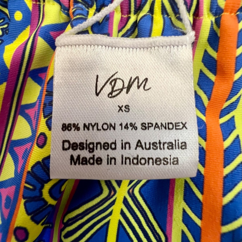 VDM The Label Ziggy Reversible Bikini in 80s Geo/Canary NWT - Picture 10 of 11